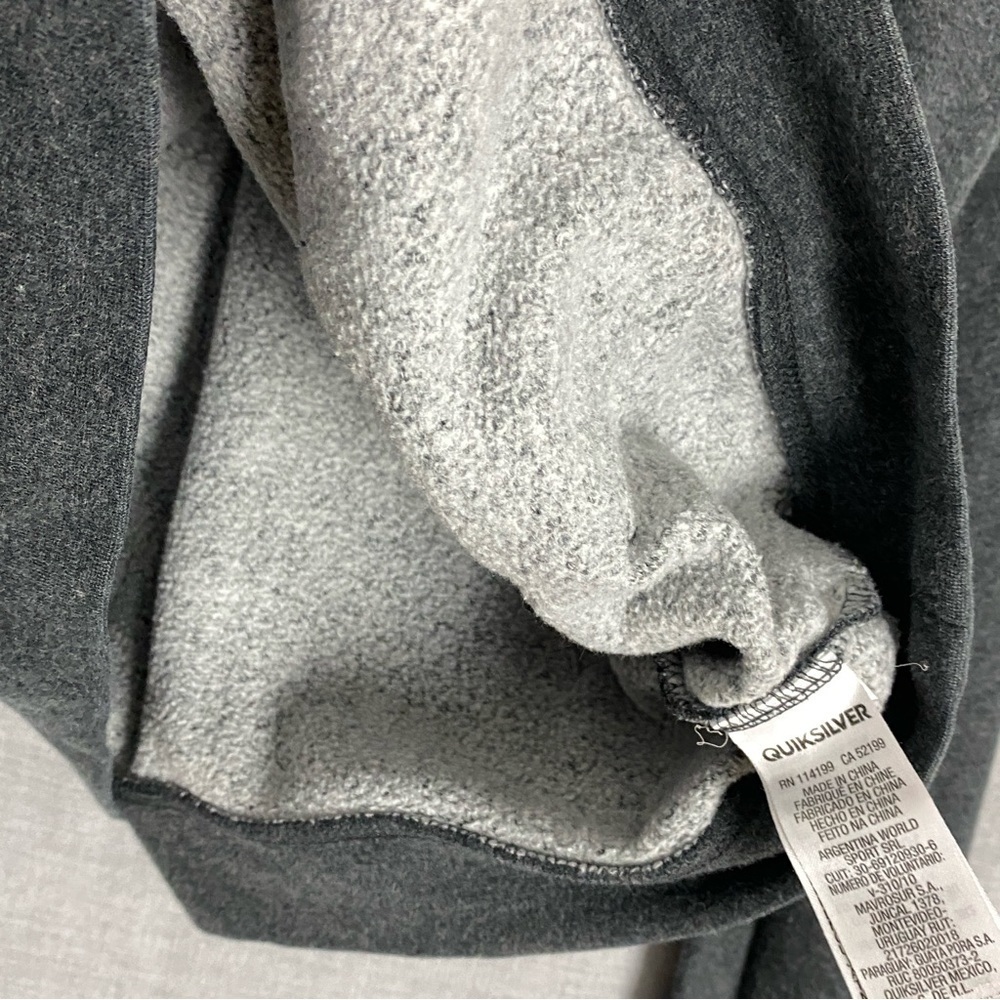 Quicksilver Hoodie Sz Medium Dark Gray Spell Out Kangaroo Pouch Pocket - Picture 7 of 12